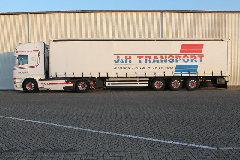 Wij zijn J&H Transport Velserbroek
